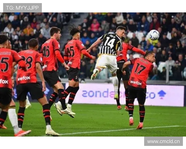 AC米兰防守问题显现:整体站位与回防速度孰为主要症结? AC米兰防守问题显现:整体站位与回防速度孰为主要症结?