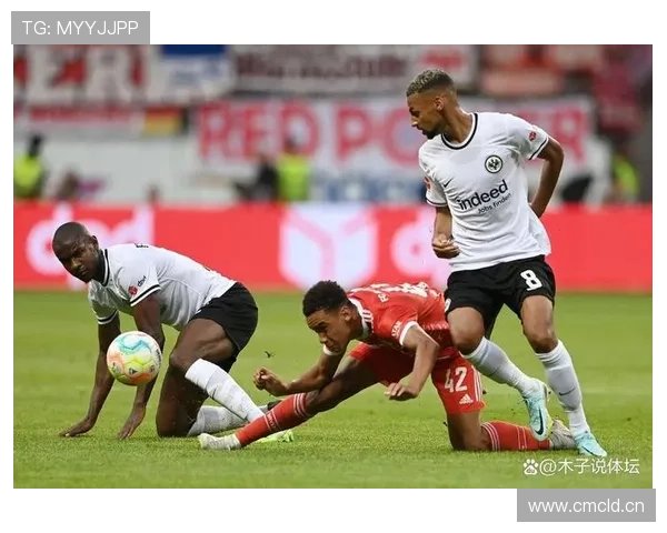 拜仁关键比赛表现波动问题显现,对竞争格局带来变化 拜仁关键比赛表现波动问题显现,对竞争格局带来变化