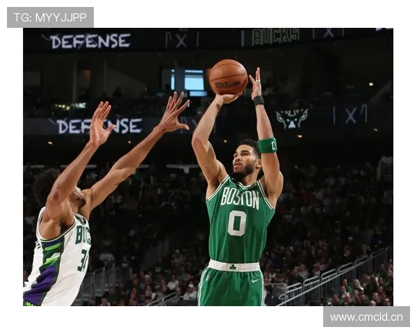 波蒂斯高位挡拆拉开空间，换防时替补三分效率提升